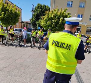 policjant podczas prelekcji