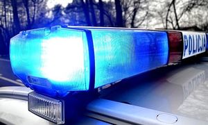 belka oświetleniowa z napisem Policja